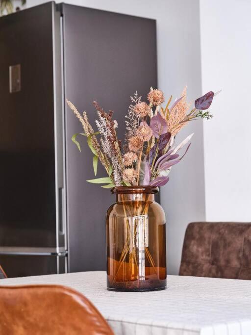Hugo By The Harbor, Light-Filled And Centrally Located Apartment - Free Parking Oostende Eksteriør billede