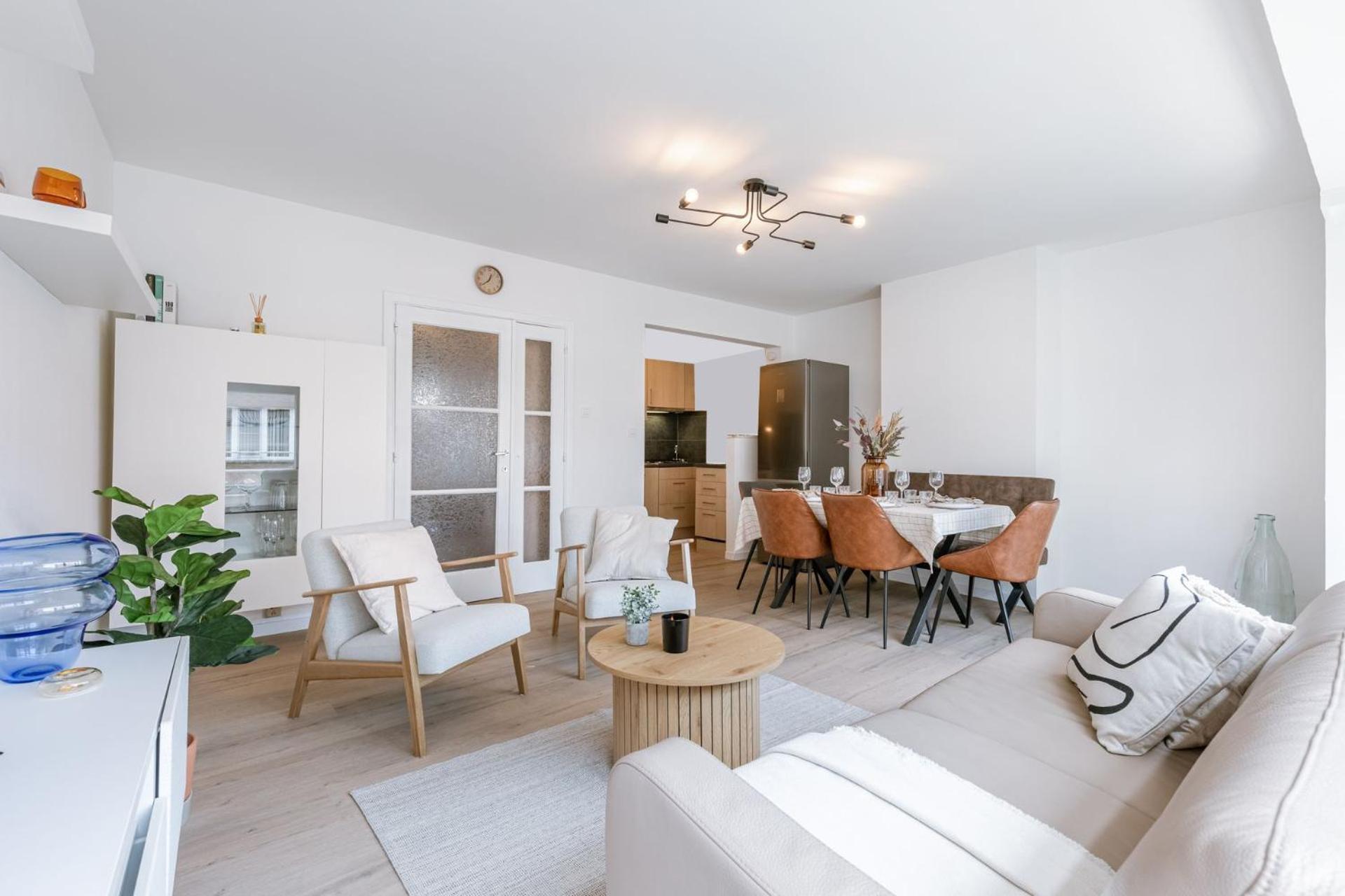 Hugo By The Harbor, Light-Filled And Centrally Located Apartment - Free Parking Oostende Eksteriør billede